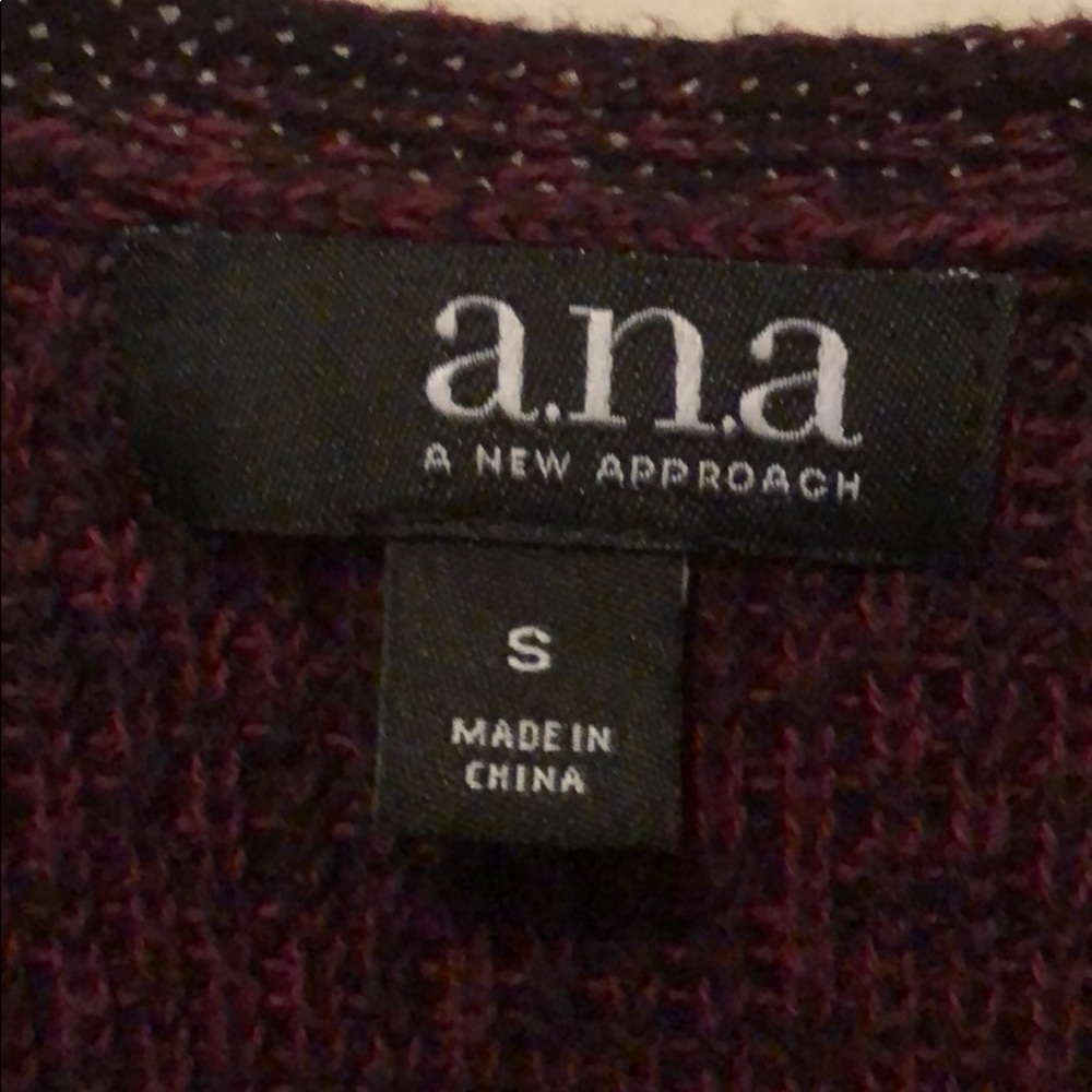 Sweater - Picture 2 of 2